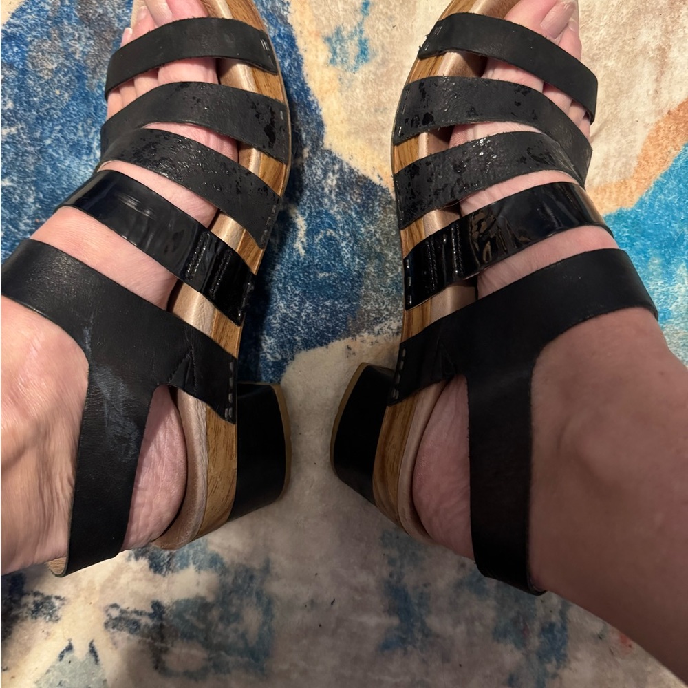 Dansko Black Maribeth Sandals size 38 - Picture 6 of 12
